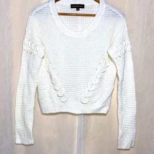 Sweater cropped off white in color size small